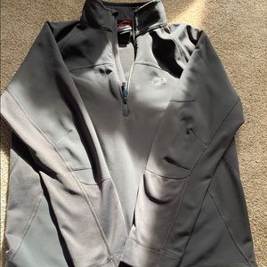 Half-zip NorthFace fleece lined pullover